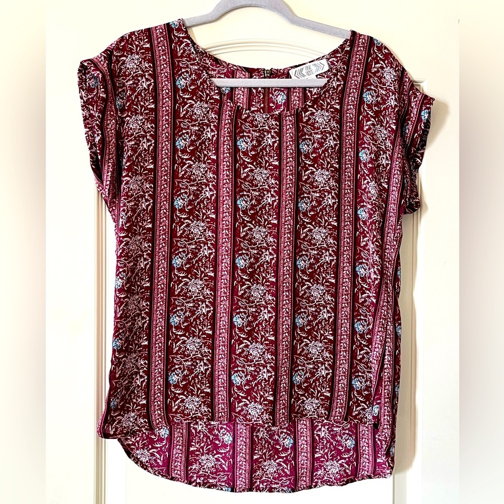 Pink Rose Semi Sheer Burgundy Floral Blouse Women's size medium